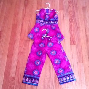 Girl's top and pants